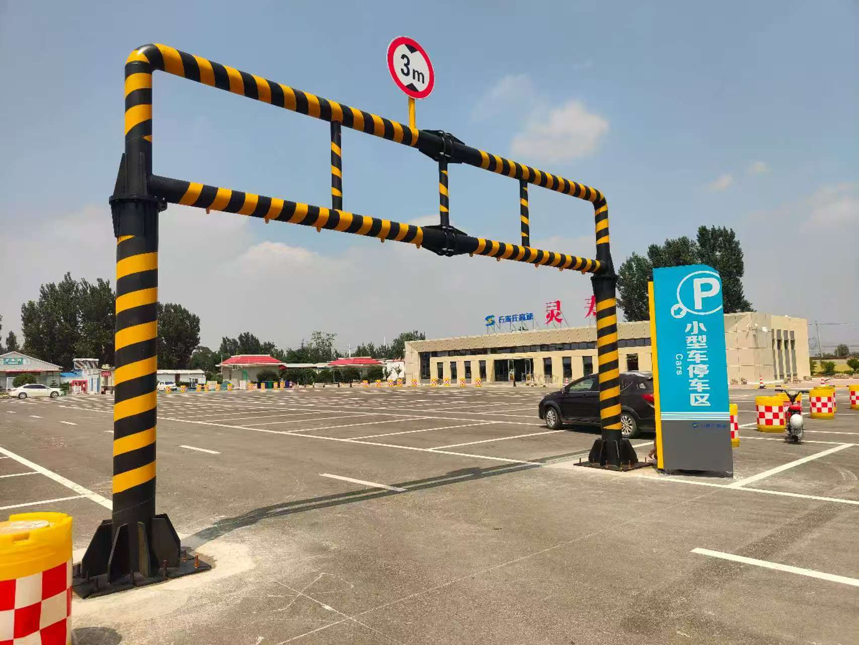 廊坊市标志杆限高架 - 厂家